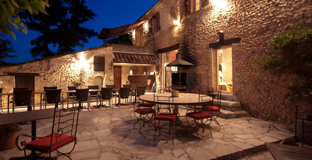 Bed and Breakfast Domaine De Bertrandy Allemagne-en-Provence Exterior foto